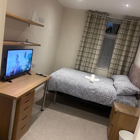Seaford Guest House Pri Stoke-on-Trent Екстериор снимка